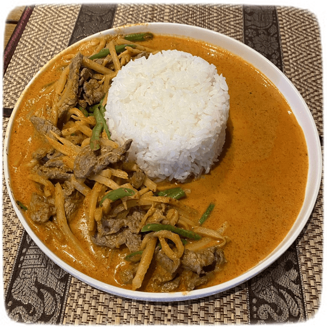 180 Pad Prik Kaeng